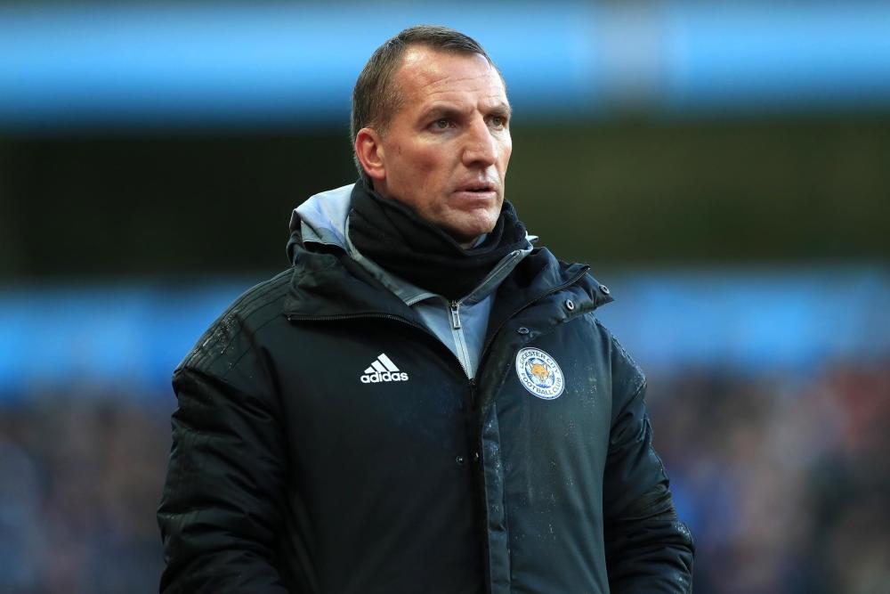 法兰克福今晚防线松动转折点曼联外线爆发，风云突变上海久事窗口期绝杀压哨看傻球迷的简单介绍